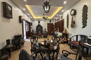 Bán Nhà Mặt Ngõ Phố Trích Sài 275M 4T Mt 15M Chỉ 65 Tỷ Ô Tô Vào Nhà Gần Hồ Tây