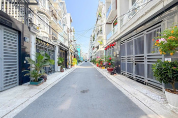 Giá 7.1 Tỷ- Nhà 4 Tầng- Gần Phú Mỹ Hưng- Huỳnh Thị Đồng- Hxh 6M- Dt 4.6 X 12 - 2 Lầu- 4Pn- Hoàn