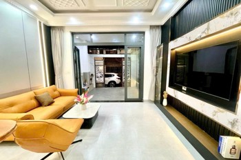 Nhà Sân Vườn 110M, Hẻm Xe Hơi Cạnh Huỳnh Tấn Phát, 4 Tầng, 7 Tỷ