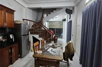 Bán Nhà Khu Vực Lõi Sài Đồng - 4 Tầng 3 Ngủ 37 M2 - Ô Tô Gần Chỉ - 4.7 Tỷ