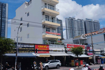 Quận 7, Khách Sạn Mặt Tiền Đường Hoàng Quốc Việt, 7 Tầng, 21 Phòng, 5 X 28M, Bán Gấp