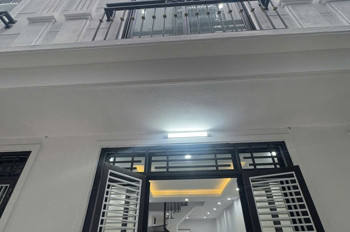 Chính Chủ Bán Nhà Mới Đẹp 3,5Tầngx36m2 Tại Cao Viên Thanh Oai, Ô Tô Đỗ Cửa