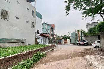 Bán Đất Ngõ 437 Ngọc Thuỵ 62M Oto Vào Đất Chỉ Hơn 9 Tỷ Còn Tl
