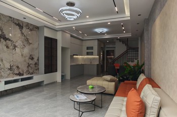 Bán Nhà Mới Phố Ngọc Thụy-Long Biên 66M2 ,5 Tầng X 12.7 Tỷ.ô Tô Đỗ Cổng