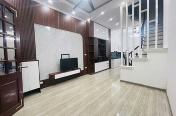 Hoàng Văn Thái – Giảm Sốc 1 Tỷ – 15M Ra Ô Tô Tránh – Tương Lai Ra Phố