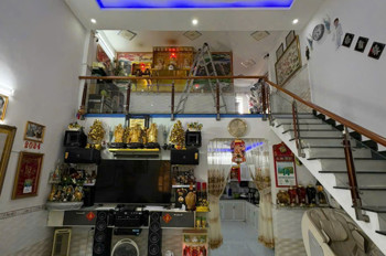 Bán Nhà 2 Tầng Đông Hòa,Shr Đường Ô Tô,Gần Trường Th Đông Hòa B,Giá Rẻ