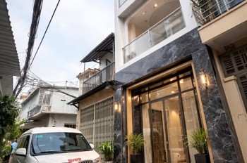 Hàng Hiếm - Ngay Cv Gia Định - Sân Bay Tsn - Ôtô Tới Nhà - 3 Tầng - Sd 90M2 - Chỉ 5.X Tỷ ( Tl )