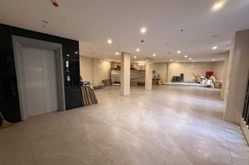 Bán Toà Ccmn Nguyễn Hoàng (Nam Từ Liêm) - 195 M2 - 9 Tầng Thang Máy - Mt 15M - Ô Tô Tải Vào Nhà