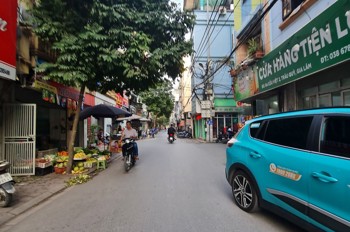 Bán Đất 45M2 Trâu Quỳ, Gia Lâm, Đường Ô Tô 16 Chỗ Chạy Thông. Lh 0989894845