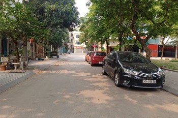 Bán Nhà Thạch Bàn - Gần Cổ Linh – Trước Cửa Ngõ Rộng Ô Tô Tránh - Khu Phân Lô – Hơn 7 Tỷ