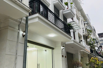 Cho Thuê Nhà Phân Lô Khu 90 Phố Nguyễn Tuân Giá Rẻ Dt: 70M² X 5 Tầng, Thang Máy