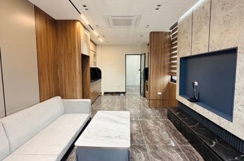 Bán Nhà Ngõ 193 Bồ Đề Oto Thông, Chỉ Hơn 9 Tỷ Còn Tl