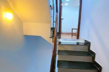 Bán Nhà 5 Tầng Hoàng Hoa Thám, Bình Thạnh - 37M2, 7.9 Tỷ, 4Pn, Sh