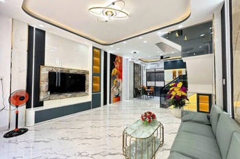 Nhà Ngay Khu Cán Bộ Ở, Dân Trí Cao, 4 Tầng, Hẻm Xe Hơi, Hơn 8 Tỷ Xíu