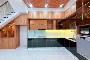 Nhà Lê Văn Qưới - Hxh - 4X14m - 4 Tầng Btct - 6.X Tỷ - Qua Tân Phú Chỉ 2 Phút