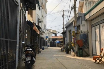 Nhà Giáp Gò Vấp – Lê Văn Khương Hxh, Đậu Cửa