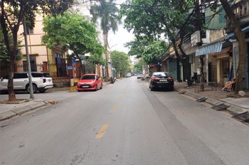 Bán Nhà Sài Đồng Ô Tô Đỗ Cổng - Ô Tô Tránh 15M - Đi Học Cực Thuận Tiện 7 Tỷ