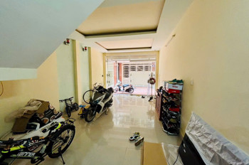 Bán Nhà Vĩnh Tiến - 52M 4 Tầng - Ô.tô Vào Nhà