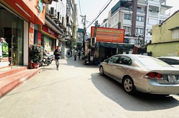 Bán Nhà Phân Lô Dịch Vọng - Cầu Giấy - 45M2 - Mt 5M - 5 Tầng - Lô Góc - Giá 18.5 Tỷ