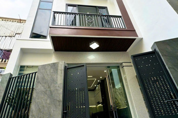 Nhà Đẹp Lê Lợi - Ngô Quyền - Ô Tô Nhỏ Đỗ Cửa - Sân Cổng Riêng Biệt - Chỉ Việc Xách Vali Về Ở!