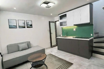 Kim Mã 25M X5 Tầng Giá 6,8 Tỷ Lô Góc,Ngõ Thông,Cách Phố 10M -Full Nội Thất