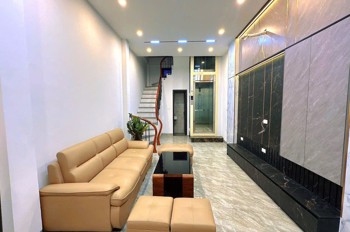 Bán Nhà Sài Đồng Hàng Xóm Aeon Mall - 8.6 Tỷ 35M2 – Thang Máy Đường Rộng 20 M