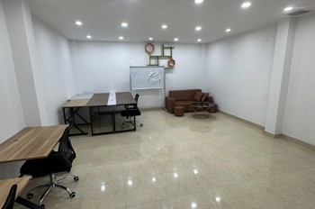 Bán Nhà Phân Lô Trung Kính - Cầu Giấy - Thang Máy - Vỉa Hè - Ô Tô Tránh - Dòng Tiền 60Tr/tháng