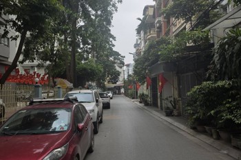 Bán Nhà Phân Lô Nguyễn Khánh Toàn - Cầu Giấy - Ô Tô Tránh - Vỉa Hè - 2 Thoáng - Kinh Doanh