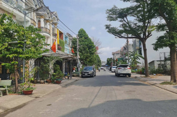 Bán Lô Đất Cực Đẹp,Shr Đường Nhựa 13M,Giáp Công Viên,Gần Vincom 550