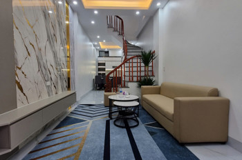 Bán Nhà 3 Tầng Đẹp, Ngõ Thông Thẳng Trung Tâm Quang Trung Gần Vincom