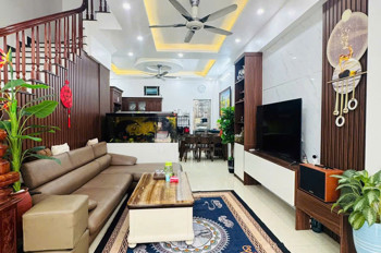 Bán Nhà 3 Tầng Dân Xây Trong Khu Đô Thị 379, Nhà Rộng 65M2, Mặt Tiền 5M