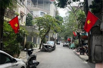 Giảm Giá Bán Gấp Biệt Thự Hiếm Có Mỹ Đình - Mt 11M - Gara - Có Hầm - Ô Chờ Thang Máy - Vỉa Hè 