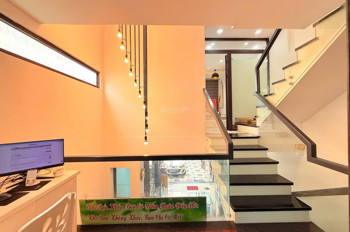 ► Mt Nguyễn Khang Gần Hà Huy Tập, 94M2, Ngang 5M, 3 Tầng, Chính Chủ, Hơn 7 Tỷ