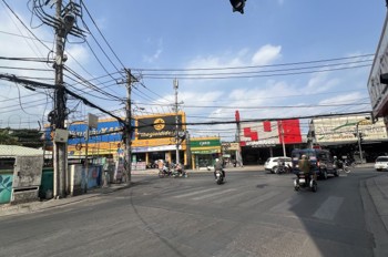 Bán Nhà Cấp 4 Mặt Tiền Nguyễn Thị Kiểu - Gần Lê Văn Khương, 45X97m, 3508M2 Đất, 109 Tỷ