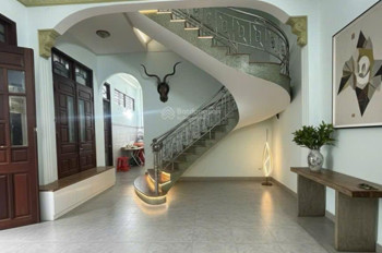 Giảm 300 Triệu - Bán Gấp Nhà 3 Tầng - 2 Mặt Tiền - Gần Công Viên - Khuê Trung Cẩm Lệ - Giá Chỉnh