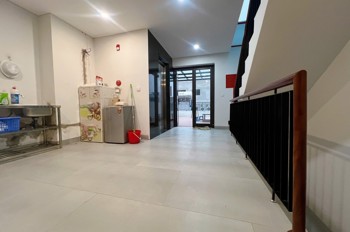 Bán Building Trần Duy Hưng - 8 Tầng Thang Máy Mới - Ô Tô - Dòng Tiền Đỉnh - Khu Vip Trung Hòa