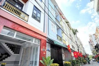 Nhà Mới 4 Tầng – 5Pn, 5Wc – Đường 7M Thông