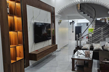 Bán Nhà Mặt Đường Thư Trung - 66M 2.5 Tầng - Vị Trí Bán Hàng Đẹp