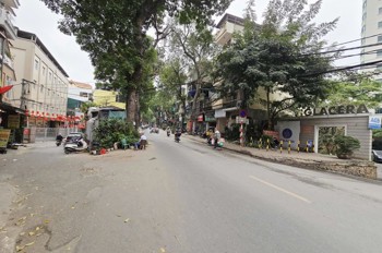 Xem Ngay Nhà Mặt Ngõ Ôtô 5Tầng ~ 7 Tỷ Thụy Khuê P. Tây Hồ