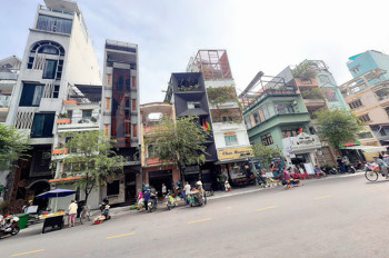 Bán Nhà 3 Tầng Mtkd Đ.đề Thám, Quận 1 - Ngang 4M*17m Vuông Chuẩn Đẹp - Vị Trí Vip - Ngay Phố Tây