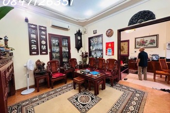 Nhà Đẹp Phố Cầu Giấy 54M 4T, Mt 6.5M, Dân Xây Cực Chắc, 13.9 Tỷ