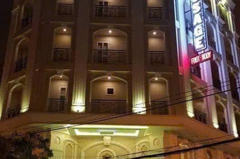 Quận 7, Khách Sạn 3 Sao, 8 Tầng, Chỉ Hơn 40 Tỷ, Tại Khu Dân Cư Tân Quy, Bán Gấp