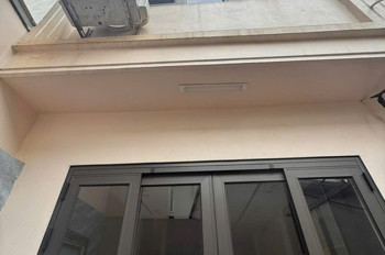 Ngọc Thụy – Không Gian Sống Chọn Lọc – Nhà Đẹp Không Có Căn Thứ 2