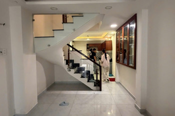 Ngã Tư Hàng Xanh - Sát Mt Bạch Đằng - Giáp Q.1 - 42M2. Nở Hậu Tài Lộc - 3 Tầng - 5.X Tỷ