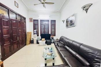 Hiếm Quáphân Lô Xuân Thủy 40M 5T, Ô Tô Tránh Nhau, Kd, Chỉ Hơn 12 Tỷ