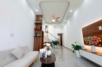 Nhà Mới_41.3m2_2 Tầng Btct_htp Nam Sài Gòn_ko Qh Sổ Mới Chuẩn Chỉnh