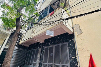 Kim Mã – Trung Tâm Ba Đình – Nhà 5 Tầng Ở Ngay – Ngõ Nông Thoáng – Giá 10.6 Tỷ Hiếm