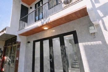 Bán Nhà Đẹp Mới Q4 Có 2 Đ Đúc Bê Tông