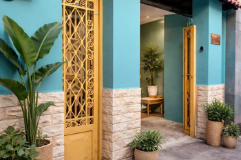 Bán Nhà Hẻm /Sec Ngang 4.6 X 10 Nở Hậu 6.6Đúc Bê Tông Có 5Đ -Q4