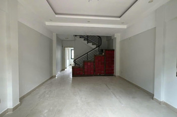 Cho Thuê Nhà Mặt Tiền 8 Phòng Phạm Ngọc Thạch Phường 6 Đà Lạt